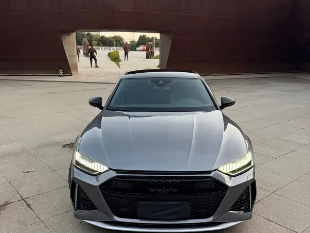 Audi A7L — Фото автомобиля 2