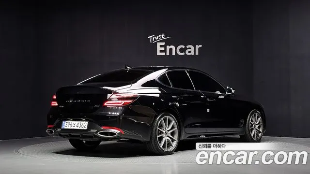 Genesis G70 New — Фото автомобиля 2