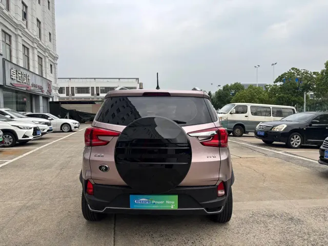 BYD Yuan Pro — Фото автомобиля 6