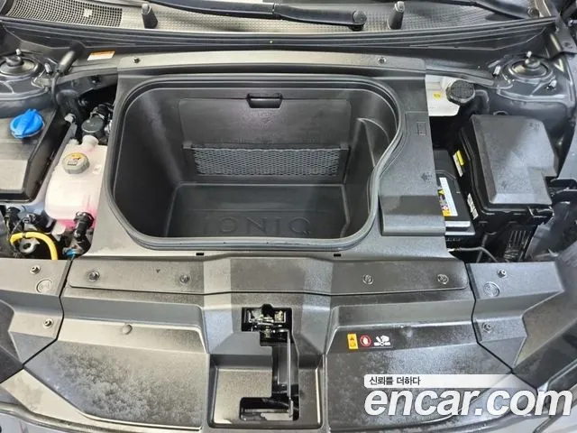 Hyundai Ioniq 6 — Фото автомобиля 18