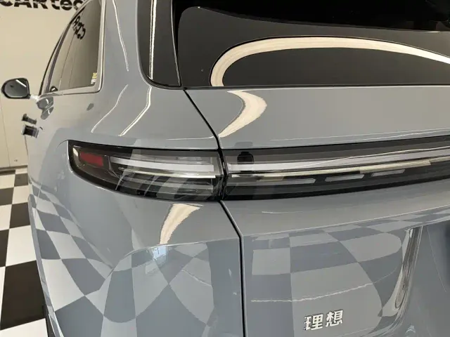 Li Auto L7 — Фото автомобиля 10