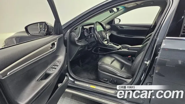 Hyundai Grandeur Новый Grandeur IG — Фото автомобиля 10