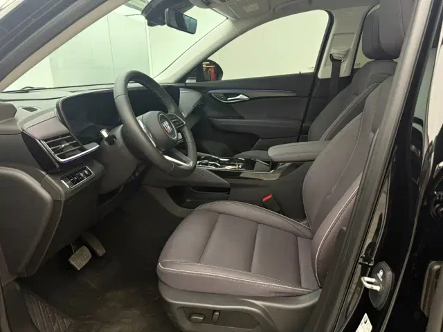 Buick Envision Plus — Фото автомобиля 10