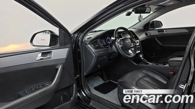 Hyundai Sonata New Rise — Фото автомобиля 15