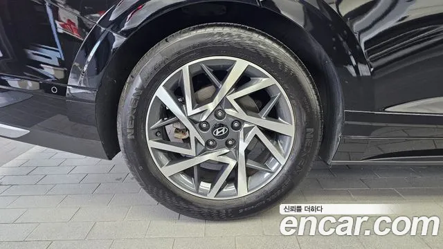 Hyundai Grandeur GN7 — Фото автомобиля 5