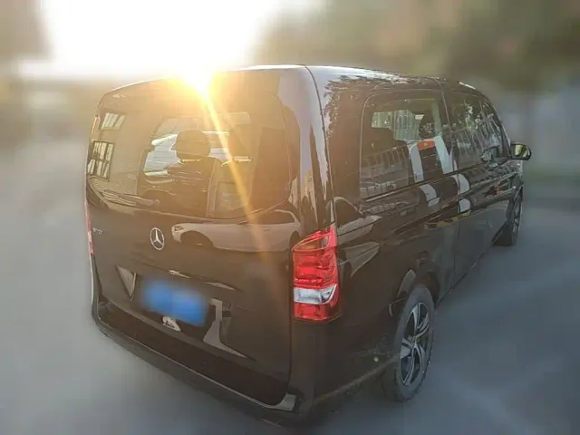 Mercedes-Benz Vito — Фото автомобиля 9