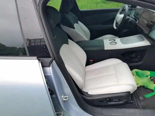 Nissan N7 — Фото автомобиля 24