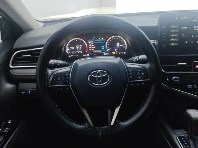 Toyota Camry 2023 2.5G Luxury Edition — Фото автомобиля 15