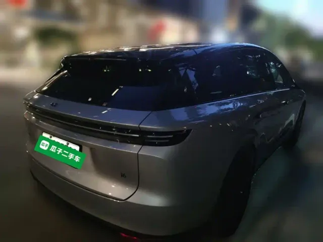 Li Auto i6 — Фото автомобиля 4