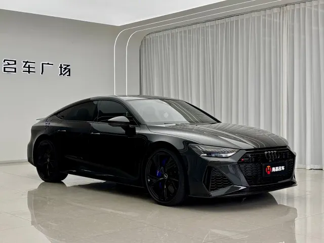 Audi RS 7 — Фото автомобиля 4