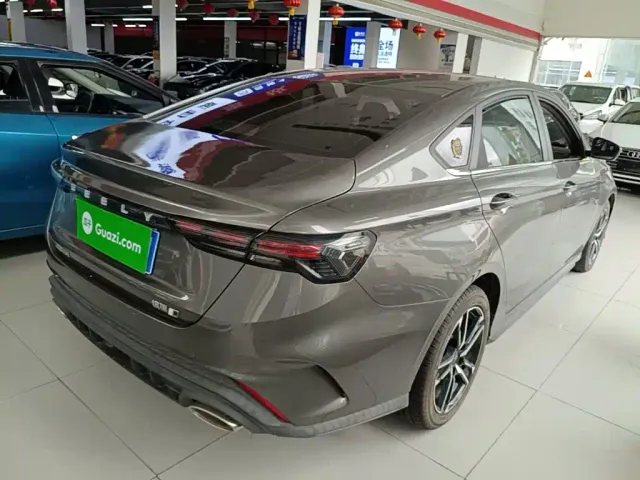 Geely Binrui — Фото автомобиля 6