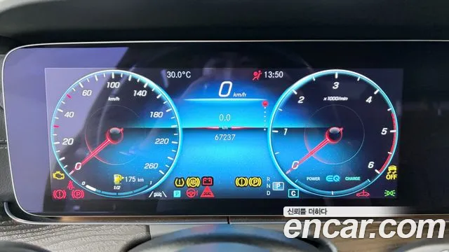 Mercedes-Benz CLS-Class — Фото автомобиля 8