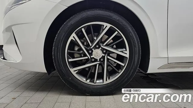 Hyundai Grandeur Новый Grandeur IG — Фото автомобиля 5