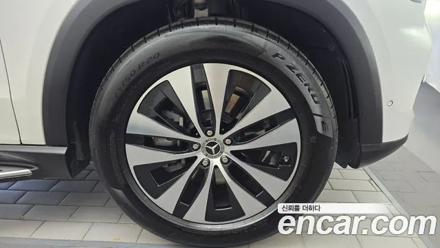Mercedes-Benz GLE-Class — Фото автомобиля 6