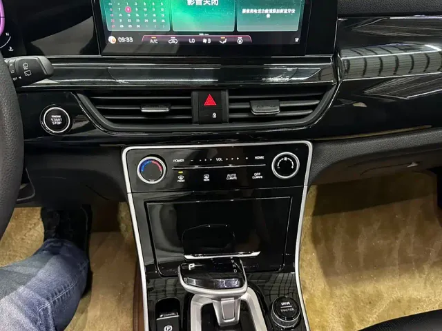 Kia Seltos — Фото автомобиля 13
