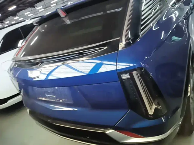 Cadillac Optiq — Фото автомобиля 5