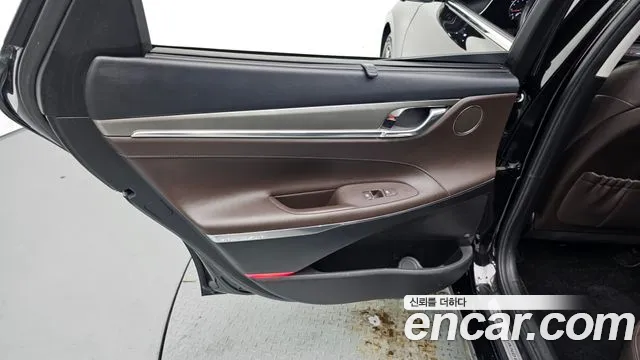 Hyundai Grandeur Новый Grandeur IG — Фото автомобиля 22