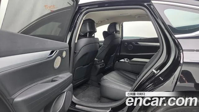 Genesis G80 Electrified G80 (RG3) — Фото автомобиля 25