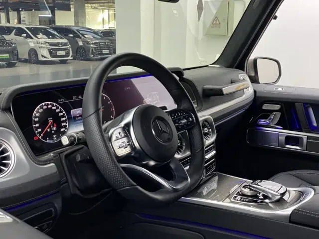 Mercedes-Benz G-Class — Фото автомобиля 17
