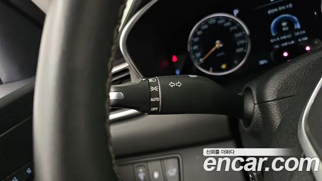 Genesis G70 — Фото автомобиля 30