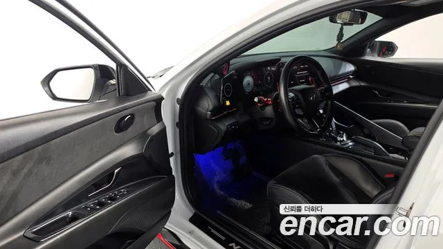 Hyundai AVANTE — Фото автомобиля 10