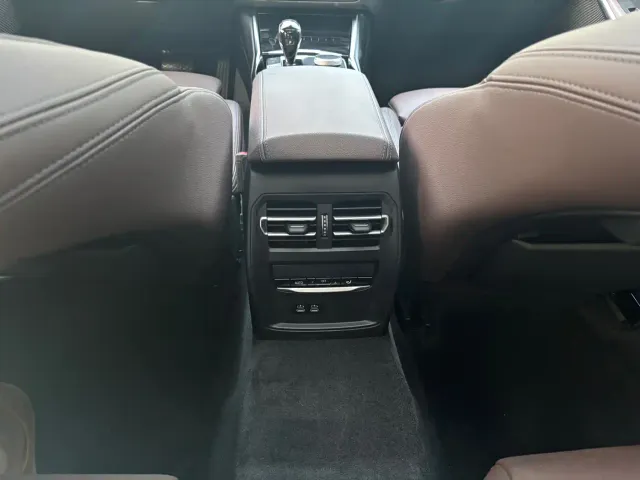 BMW 3 Series — Фото автомобиля 19