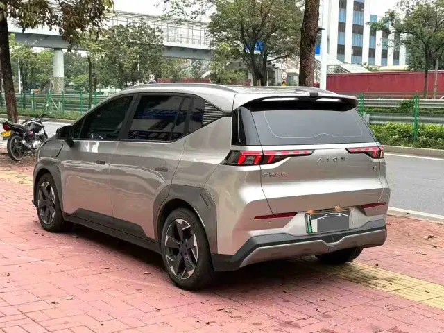 GAC Aion Y — Фото автомобиля 6
