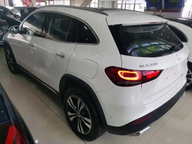 Mercedes-Benz GLA-Class — Фото автомобиля 4