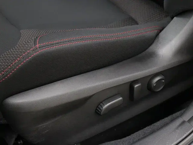 Subaru WRX — Фото автомобиля 4