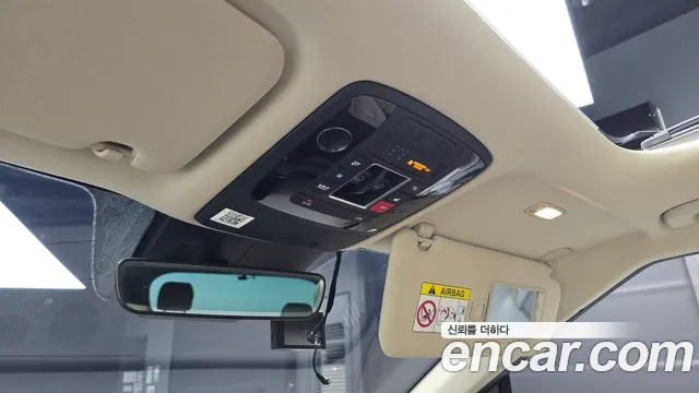 Kia Canival Carnival 4 поколение 9 мест Signature — Фото автомобиля 22