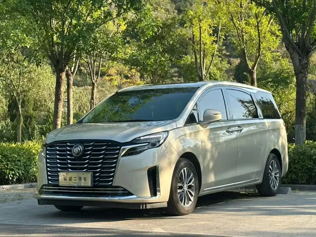 Фотография автомобиля — Buick GL8