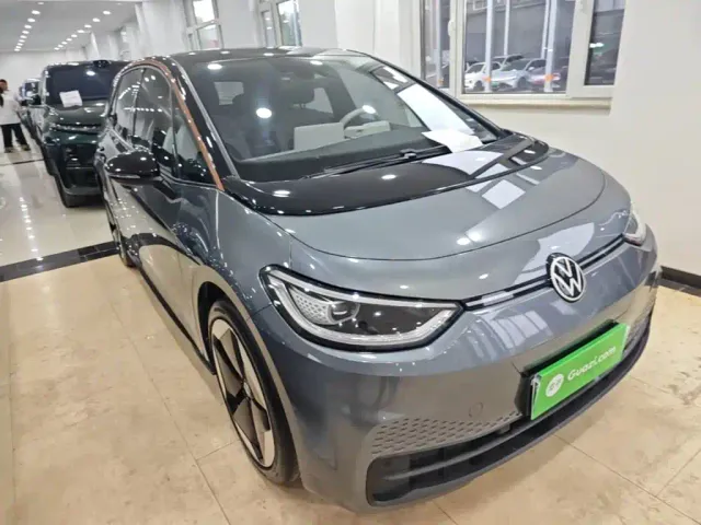 Volkswagen ID.3 — Фото автомобиля 3