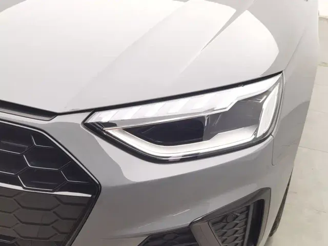 Audi A4L — Фото автомобиля 7