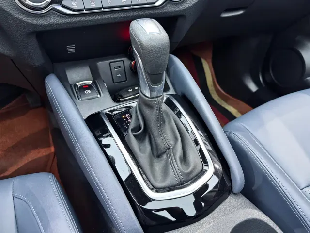Nissan Qashqai — Фото автомобиля 15