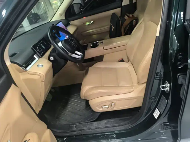 Landian E5 PLUS — Фото автомобиля 14