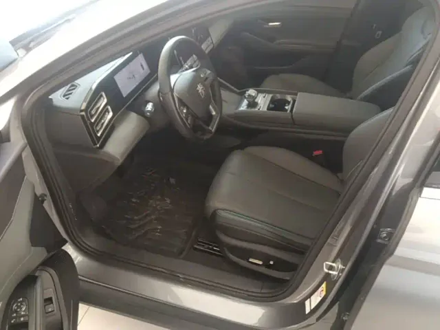 BYD Qin L — Фото автомобиля 15