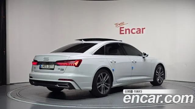 Фотография автомобиля — Audi A6 C8