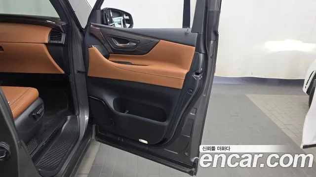 Toyota Alphard Generation 4 — Фото автомобиля 25