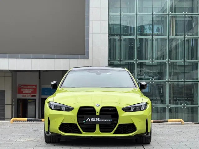 BMW M4 — Фото автомобиля 4
