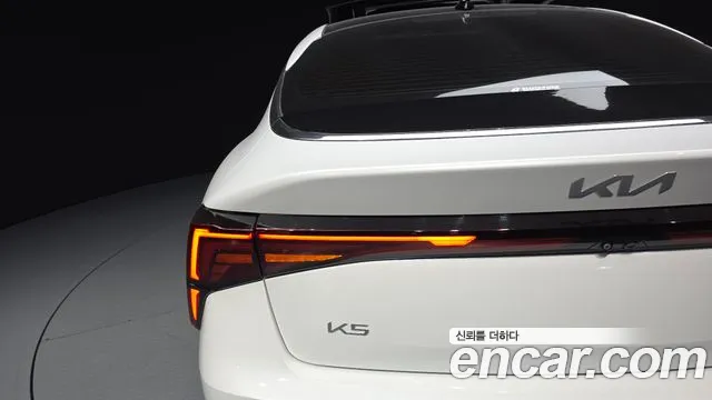 Kia K5 Generation 3 — Фото автомобиля 8