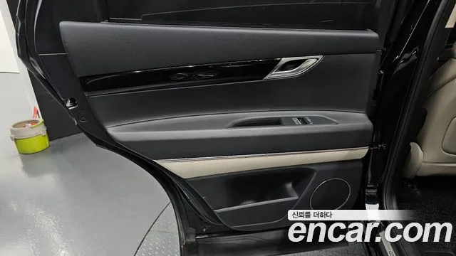 Genesis GV80 — Фото автомобиля 14