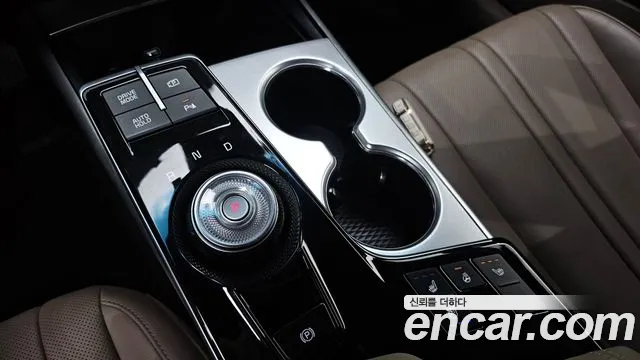 Kia K8 2.5 Бензин 2WD — Фото автомобиля 9