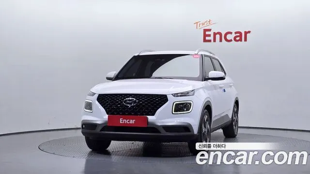 Hyundai Venue — Фото автомобиля 3