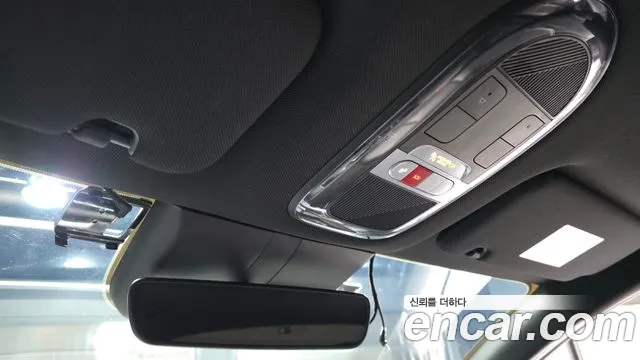 Hyundai Ioniq 6 — Фото автомобиля 24
