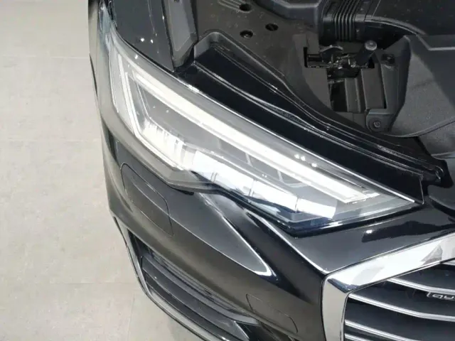 Audi A6L — Фото автомобиля 10