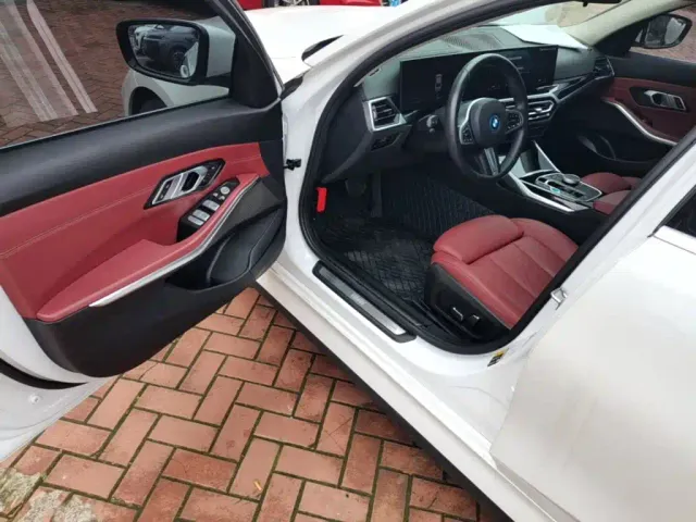 BMW i3 — Фото автомобиля 15