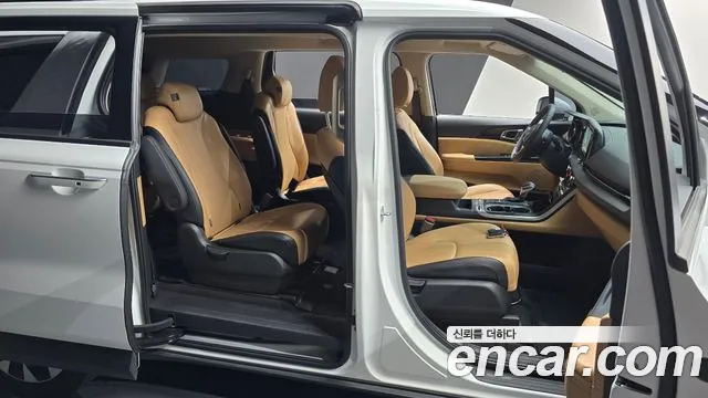 Kia Canival Carnival 4 поколение Дизель 9 мест Prestige — Фото автомобиля 11