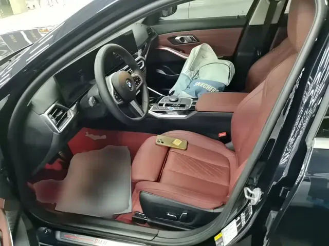 BMW i3 — Фото автомобиля 14