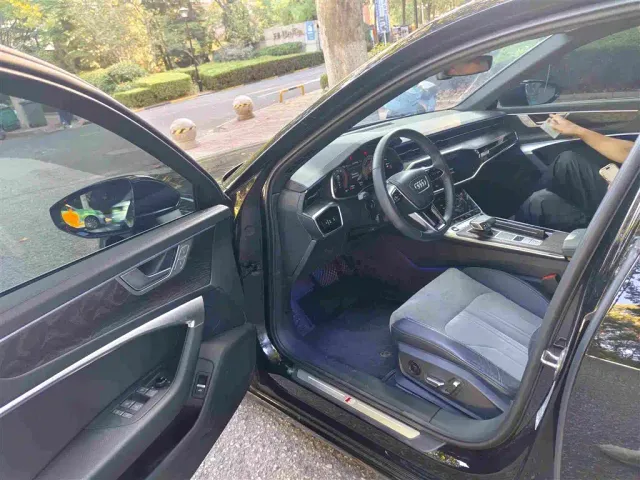 Audi A6L — Фото автомобиля 6