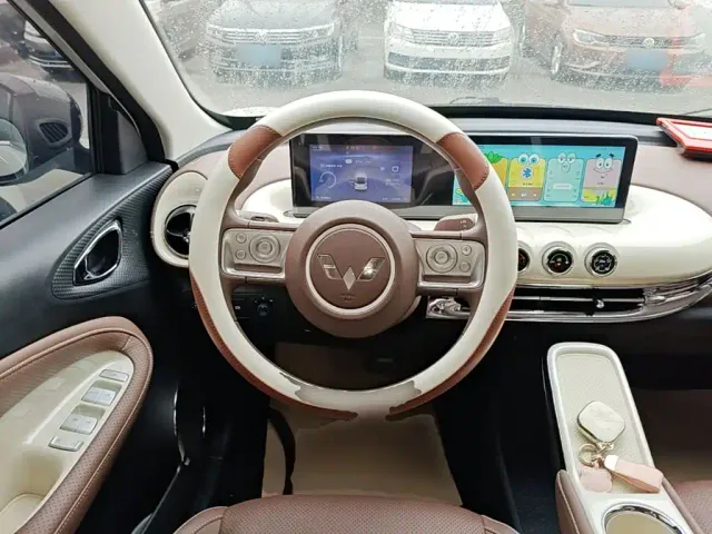 Wuling Bingo — Фото автомобиля 10